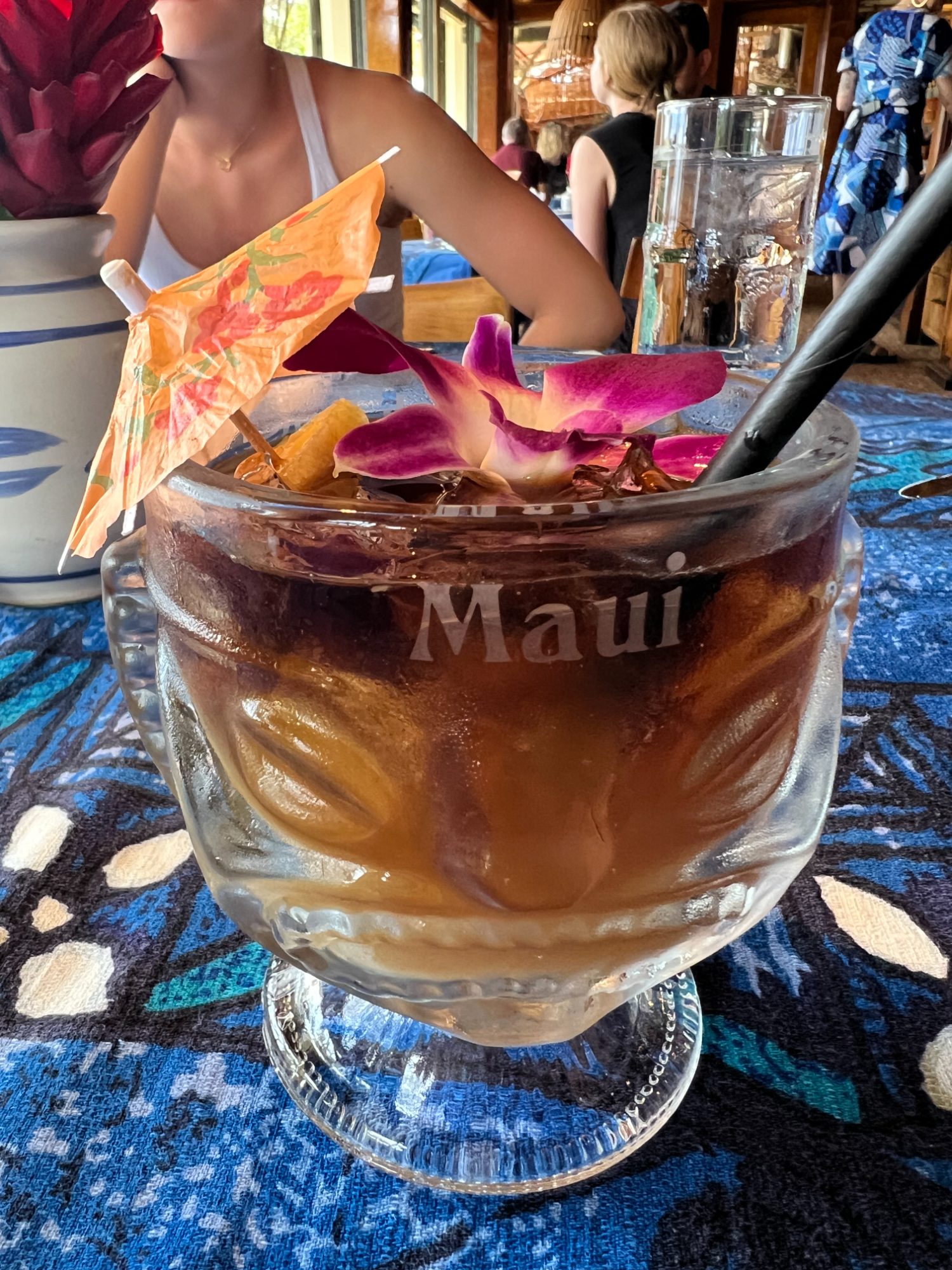 A traditional mai tai served in a Maui tiki glass at Mama's Fish House
